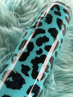 Turquoise Cheetah Print 20 ounce skinny